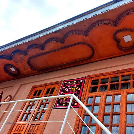 Istirohat Guest House Samarcanda Exterior foto